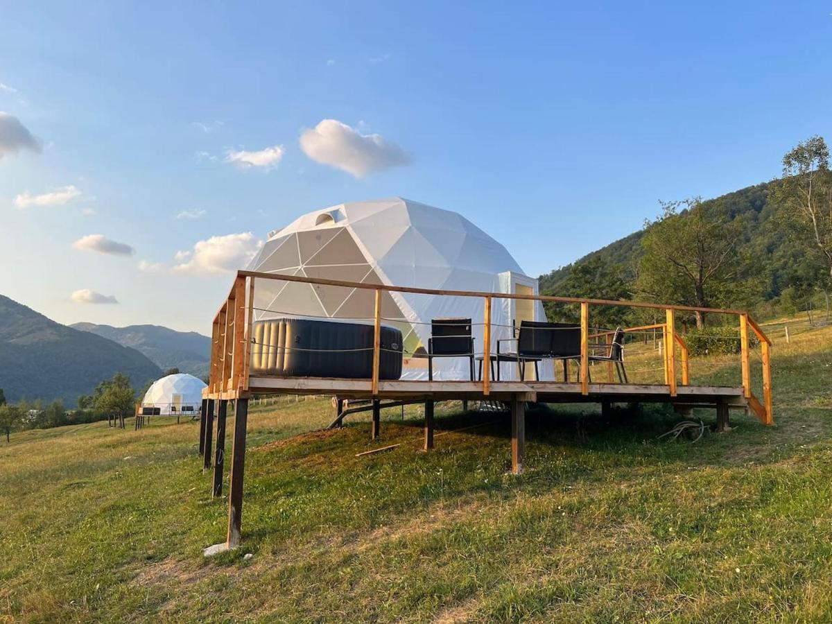 Starry Dome - Manta'S Retreat Glamping Cornereva Otel Dış mekan fotoğraf