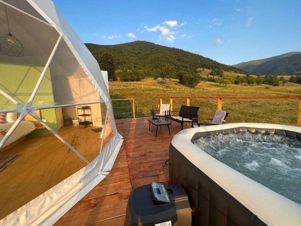 Starry Dome - Manta'S Retreat Glamping Cornereva Otel Dış mekan fotoğraf