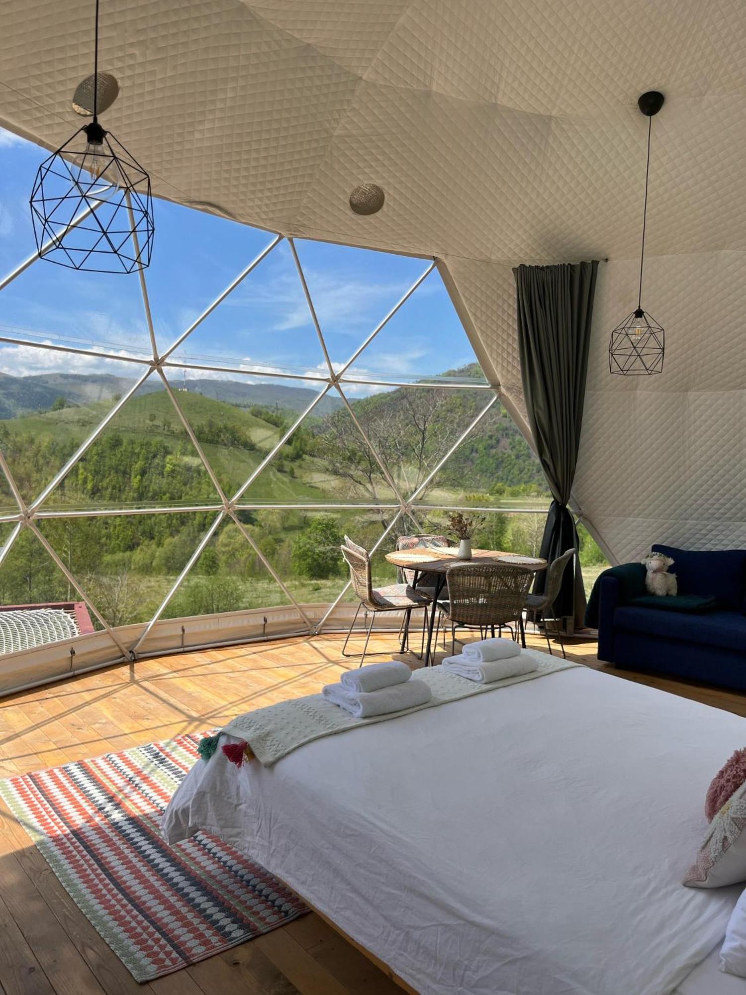 Starry Dome - Manta'S Retreat Glamping Cornereva Otel Dış mekan fotoğraf